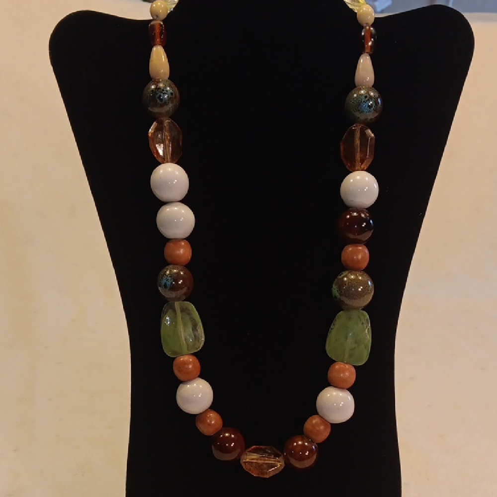 Artisan Handmade Chunky Multicolor Beaded Necklace - Picture 1 of 7